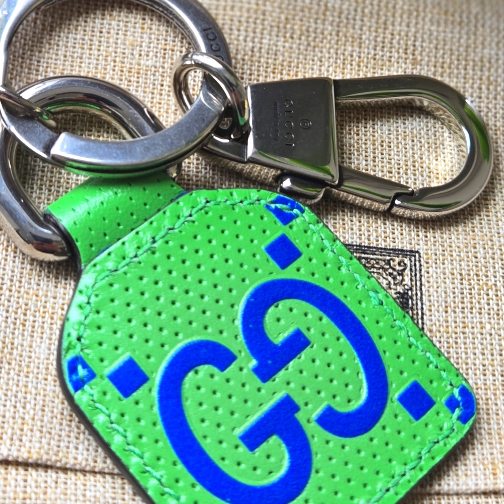 Gucci Logo Leathe Keychain
